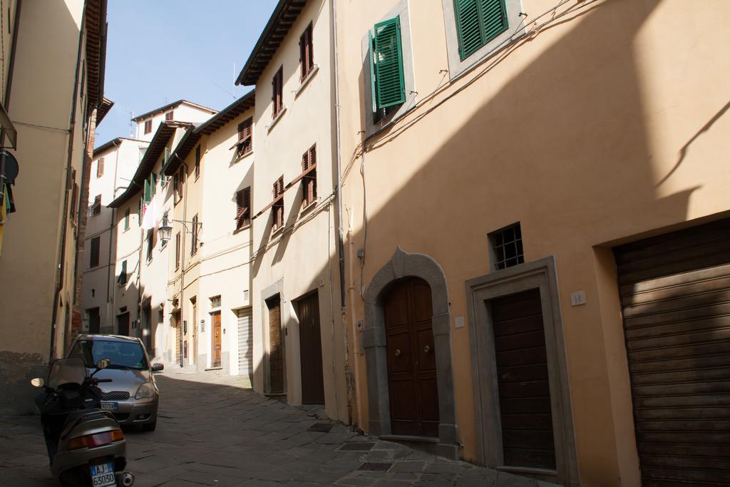 Residenza Fra Le Torri - Charme & Art Gallery Home Arezzo Extérieur photo
