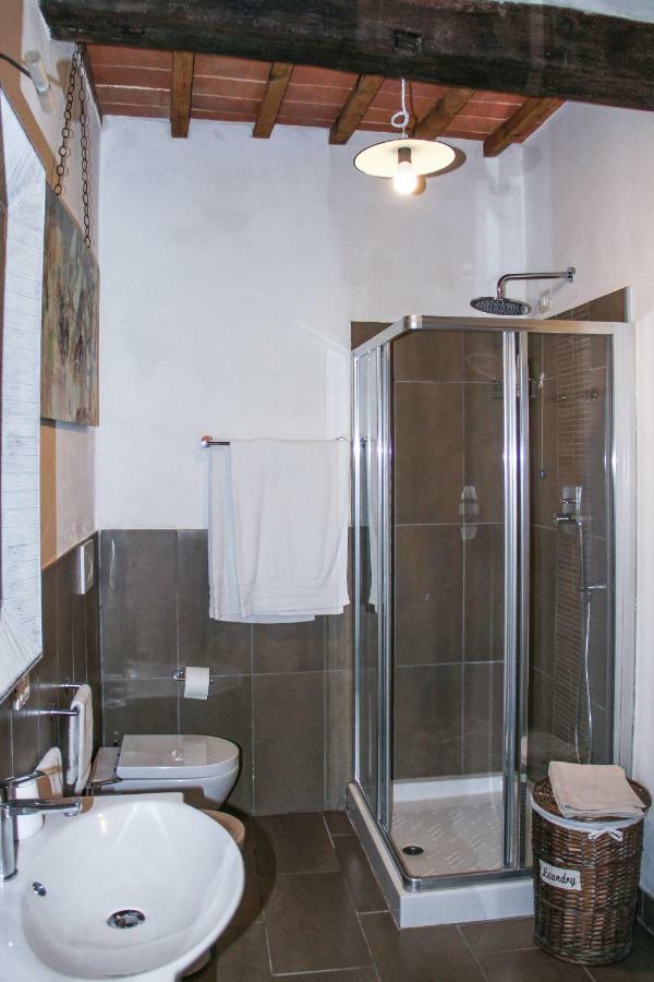 Residenza Fra Le Torri - Charme & Art Gallery Home Arezzo Extérieur photo